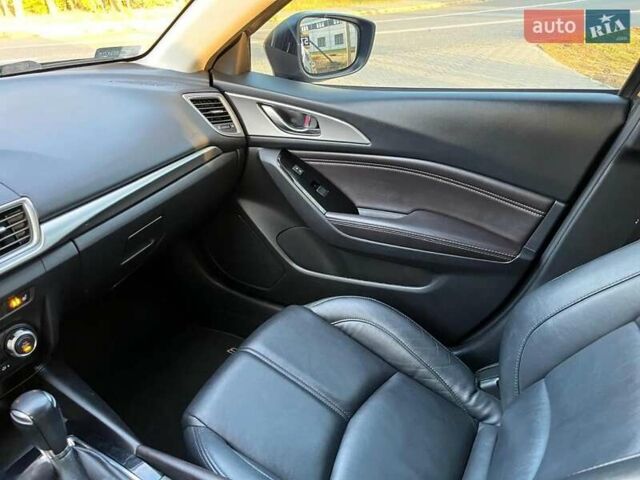 Мазда 3 2017 у Києві на Automoto.ua Сірий Мазда 3, об'ємом двигуна 2 л та пробігом 140 тис. км за 14200 $, фото 7 на Automoto.ua