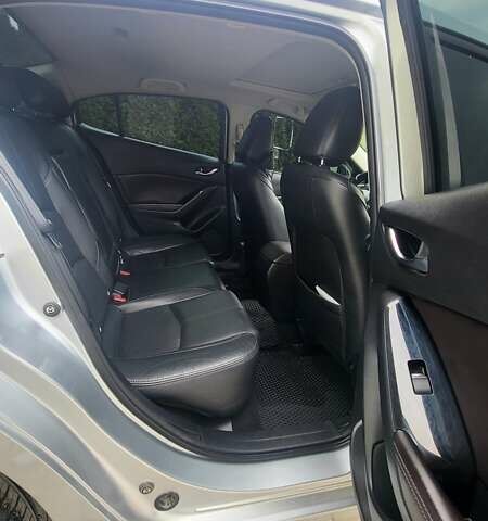 Серый Мазда 3, объемом двигателя 2.49 л и пробегом 45 тыс. км за 14600 $, фото 16 на Automoto.ua