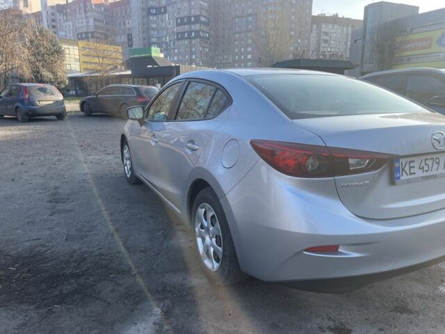 Серый Мазда 3, объемом двигателя 2 л и пробегом 170 тыс. км за 12300 $, фото 5 на Automoto.ua