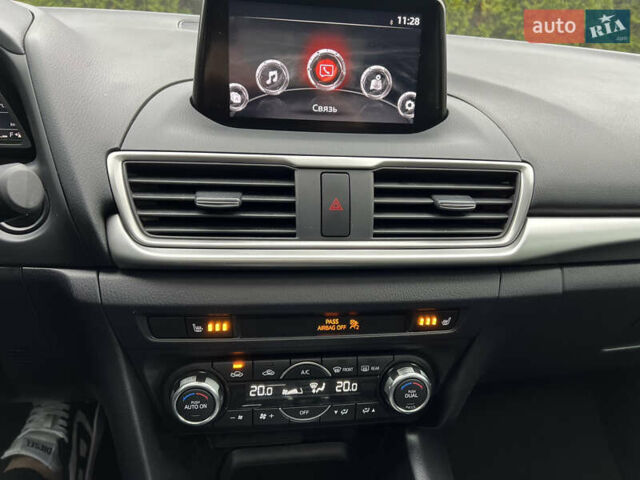 Серый Мазда 3, объемом двигателя 2.49 л и пробегом 58 тыс. км за 14500 $, фото 14 на Automoto.ua