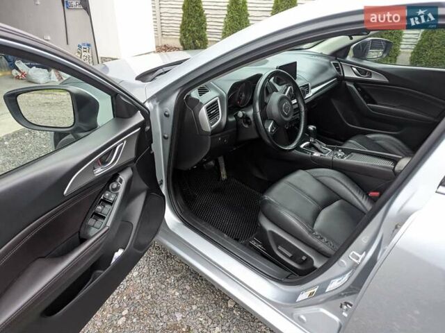 Серый Мазда 3, объемом двигателя 2.49 л и пробегом 64 тыс. км за 11900 $, фото 8 на Automoto.ua