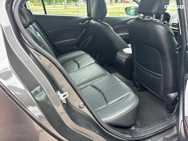 Серый Мазда 3, объемом двигателя 2.5 л и пробегом 85 тыс. км за 12490 $, фото 15 на Automoto.ua