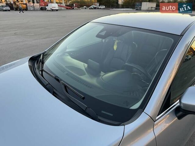 Серый Мазда 3, объемом двигателя 2.5 л и пробегом 82 тыс. км за 12500 $, фото 9 на Automoto.ua