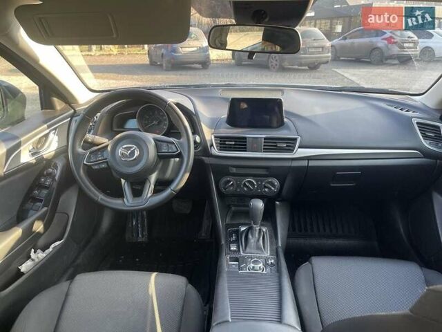 Серый Мазда 3, объемом двигателя 2 л и пробегом 170 тыс. км за 12300 $, фото 10 на Automoto.ua