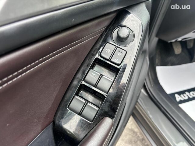 Серый Мазда 3, объемом двигателя 2.5 л и пробегом 85 тыс. км за 12490 $, фото 16 на Automoto.ua