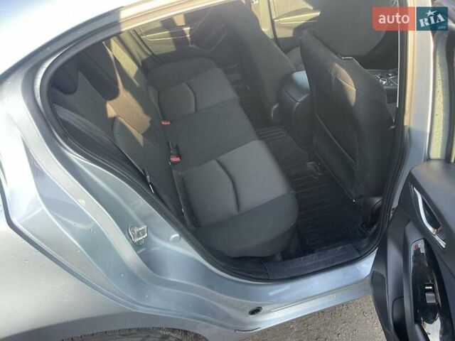 Серый Мазда 3, объемом двигателя 2 л и пробегом 170 тыс. км за 12300 $, фото 9 на Automoto.ua