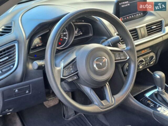 Сірий Мазда 3, об'ємом двигуна 2 л та пробігом 36 тис. км за 10890 $, фото 12 на Automoto.ua