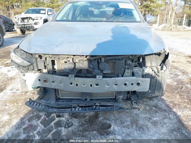 Серый Мазда 3, объемом двигателя 2.5 л и пробегом 170 тыс. км за 10350 $, фото 1 на Automoto.ua