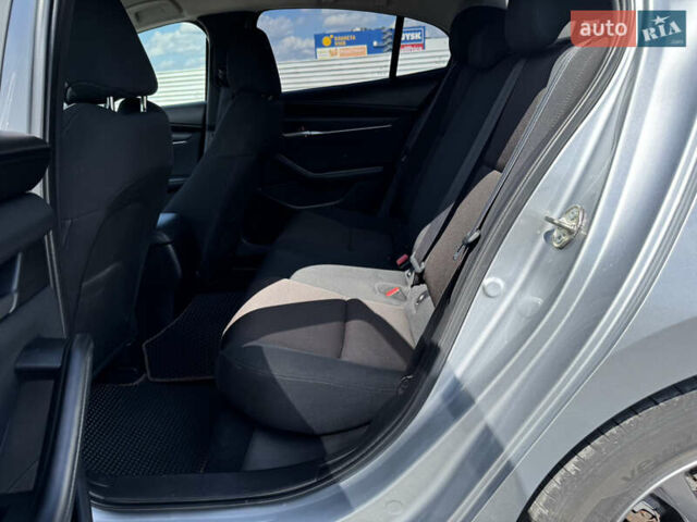 Серый Мазда 3, объемом двигателя 2.49 л и пробегом 105 тыс. км за 15900 $, фото 15 на Automoto.ua