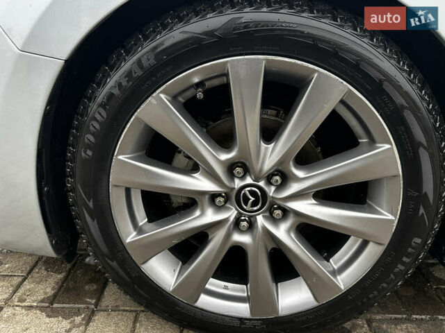 Серый Мазда 3, объемом двигателя 2.49 л и пробегом 61 тыс. км за 17000 $, фото 8 на Automoto.ua