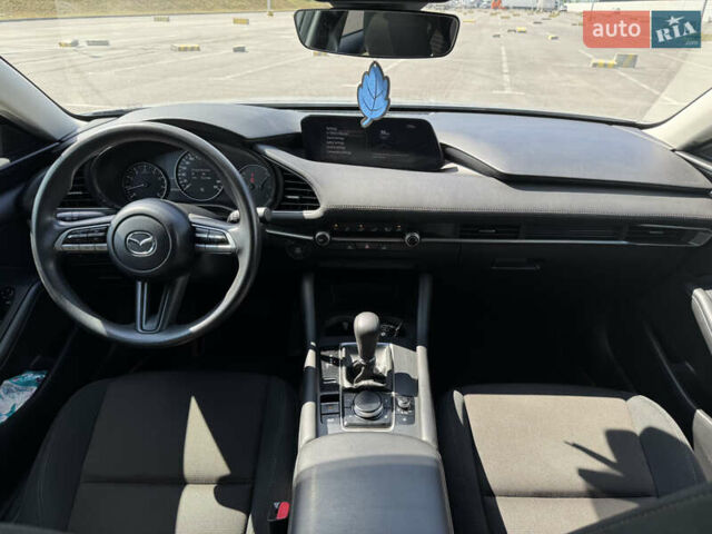 Серый Мазда 3, объемом двигателя 2.49 л и пробегом 105 тыс. км за 15900 $, фото 13 на Automoto.ua