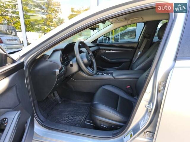 Серый Мазда 3, объемом двигателя 2.49 л и пробегом 99 тыс. км за 15700 $, фото 11 на Automoto.ua