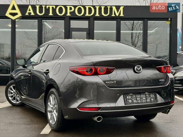Серый Мазда 3, объемом двигателя 1.76 л и пробегом 62 тыс. км за 18900 $, фото 8 на Automoto.ua