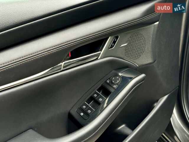 Сірий Мазда 3, об'ємом двигуна 2.49 л та пробігом 113 тис. км за 15500 $, фото 16 на Automoto.ua