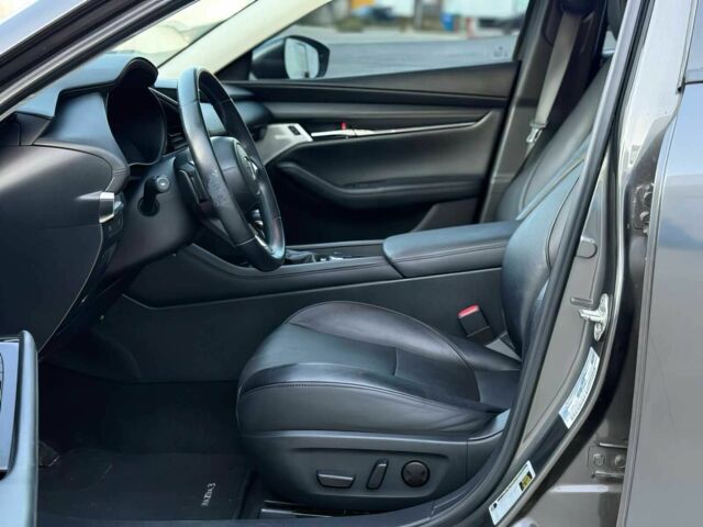 Сірий Мазда 3, об'ємом двигуна 2.5 л та пробігом 49 тис. км за 8000 $, фото 12 на Automoto.ua