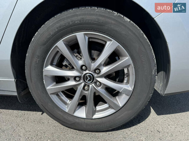 Серый Мазда 3, объемом двигателя 2.49 л и пробегом 105 тыс. км за 15900 $, фото 17 на Automoto.ua