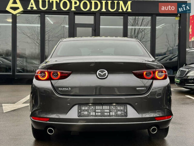 Серый Мазда 3, объемом двигателя 1.76 л и пробегом 62 тыс. км за 18900 $, фото 9 на Automoto.ua