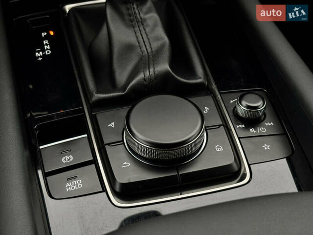 Серый Мазда 3, объемом двигателя 1.76 л и пробегом 62 тыс. км за 18900 $, фото 26 на Automoto.ua