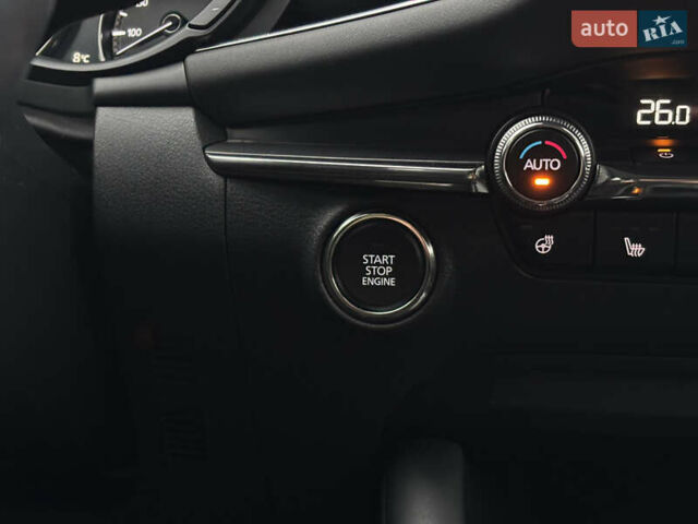 Серый Мазда 3, объемом двигателя 1.76 л и пробегом 62 тыс. км за 18900 $, фото 27 на Automoto.ua