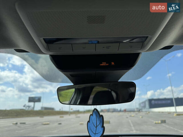 Серый Мазда 3, объемом двигателя 2.49 л и пробегом 105 тыс. км за 15900 $, фото 14 на Automoto.ua