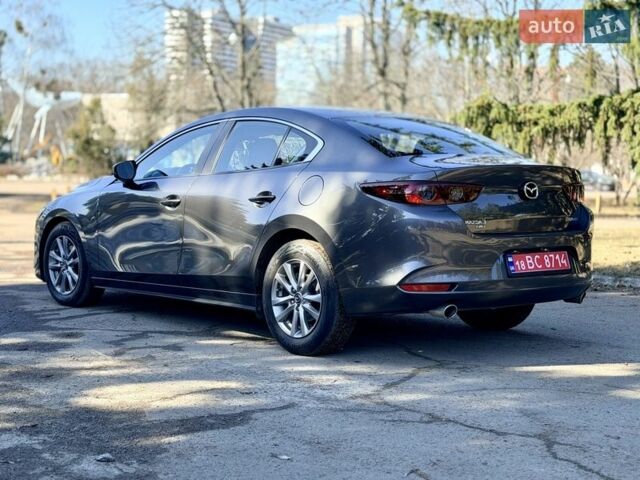 Серый Мазда 3, объемом двигателя 2.49 л и пробегом 70 тыс. км за 16500 $, фото 7 на Automoto.ua