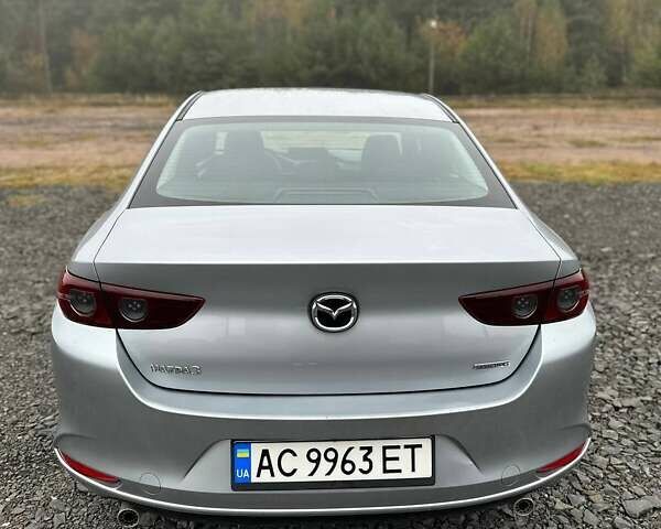 Сірий Мазда 3, об'ємом двигуна 2 л та пробігом 26 тис. км за 17500 $, фото 6 на Automoto.ua
