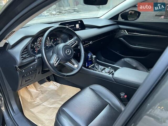 Серый Мазда 3, объемом двигателя 2.49 л и пробегом 143 тыс. км за 16100 $, фото 10 на Automoto.ua