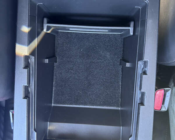 Серый Мазда 3, объемом двигателя 2.49 л и пробегом 62 тыс. км за 19200 $, фото 8 на Automoto.ua