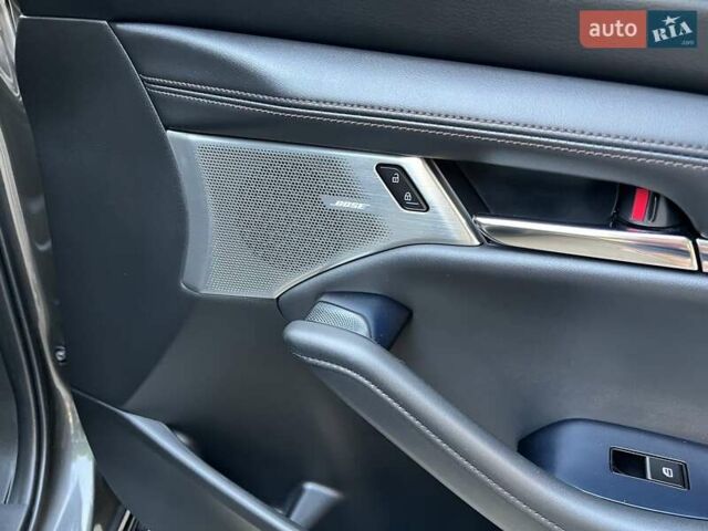 Серый Мазда 3, объемом двигателя 2.49 л и пробегом 143 тыс. км за 16100 $, фото 14 на Automoto.ua