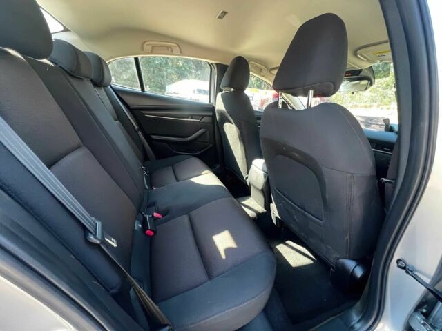 Сірий Мазда 3, об'ємом двигуна 2.5 л та пробігом 22 тис. км за 4519 $, фото 8 на Automoto.ua