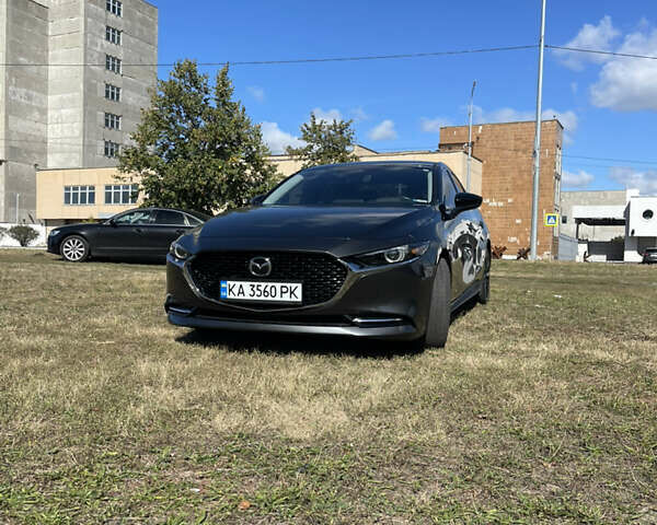 Сірий Мазда 3, об'ємом двигуна 2.49 л та пробігом 31 тис. км за 21900 $, фото 1 на Automoto.ua