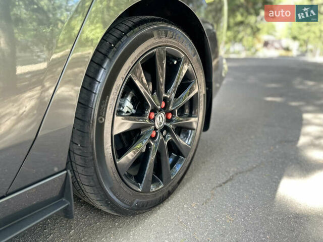 Сірий Мазда 3, об'ємом двигуна 2.49 л та пробігом 72 тис. км за 21999 $, фото 7 на Automoto.ua