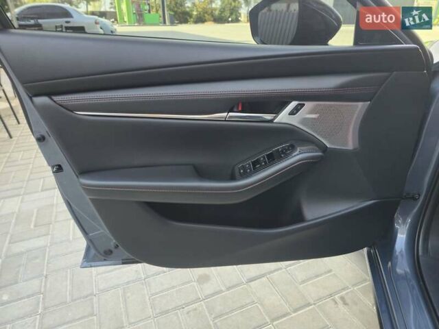 Сірий Мазда 3, об'ємом двигуна 2.49 л та пробігом 39 тис. км за 22200 $, фото 11 на Automoto.ua