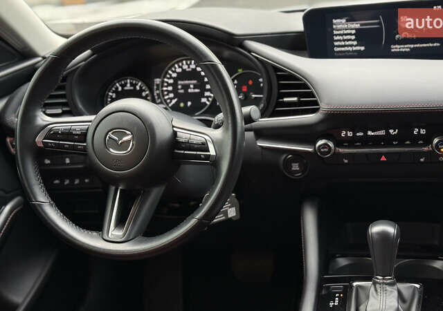 Сірий Мазда 3, об'ємом двигуна 2.49 л та пробігом 18 тис. км за 19500 $, фото 11 на Automoto.ua