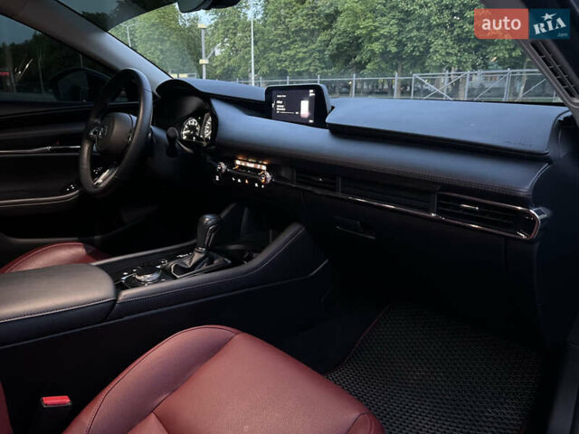 Серый Мазда 3, объемом двигателя 2.49 л и пробегом 16 тыс. км за 19900 $, фото 14 на Automoto.ua