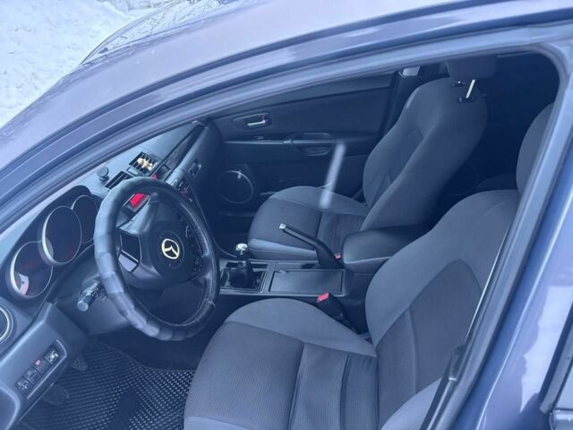 Серый Мазда 3, объемом двигателя 1.6 л и пробегом 258 тыс. км за 4200 $, фото 6 на Automoto.ua