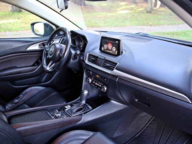 Серый Мазда 3, объемом двигателя 2 л и пробегом 50 тыс. км за 2000 $, фото 8 на Automoto.ua