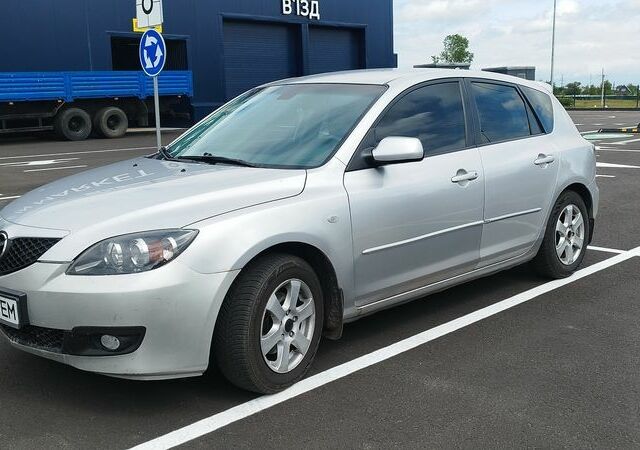 Сірий Мазда 3, об'ємом двигуна 1.6 л та пробігом 186 тис. км за 4600 $, фото 1 на Automoto.ua