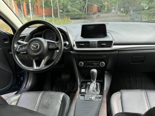 Синий Мазда 3, объемом двигателя 0 л и пробегом 111 тыс. км за 13400 $, фото 7 на Automoto.ua