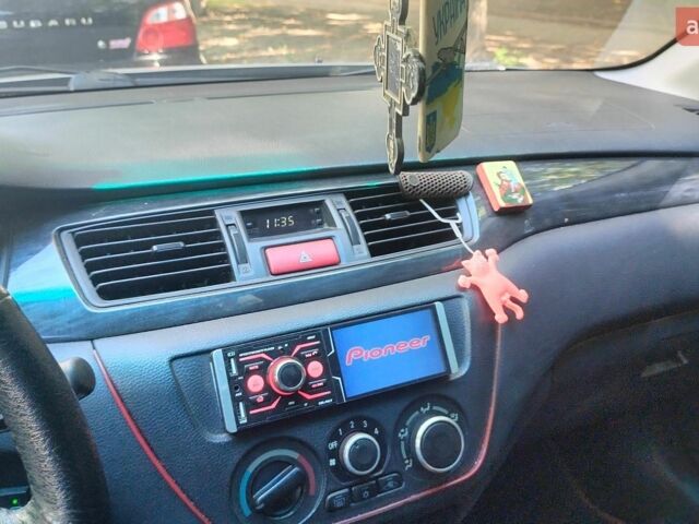 Синий Мазда 3, объемом двигателя 2 л и пробегом 330 тыс. км за 4400 $, фото 16 на Automoto.ua