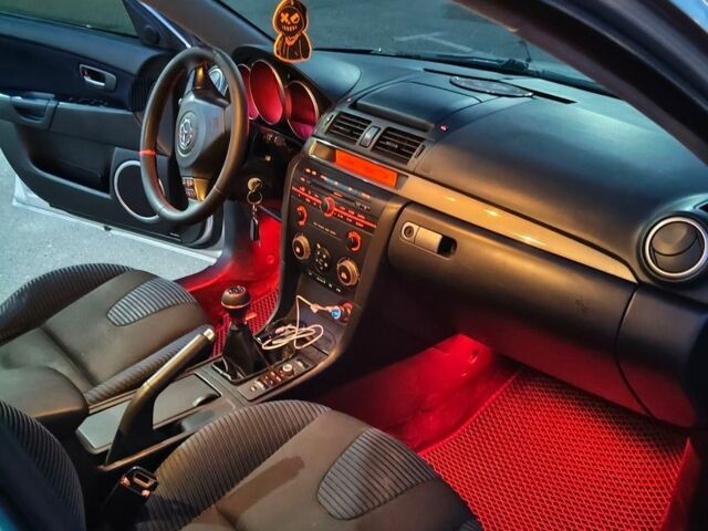 Синий Мазда 3, объемом двигателя 2 л и пробегом 330 тыс. км за 4400 $, фото 27 на Automoto.ua