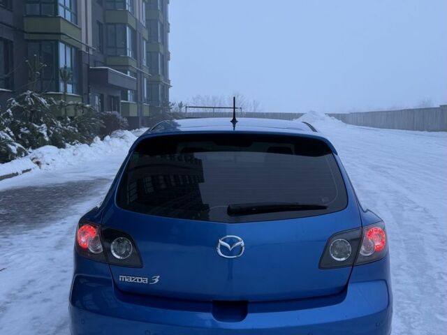 Синий Мазда 3, объемом двигателя 1.6 л и пробегом 216 тыс. км за 3950 $, фото 3 на Automoto.ua