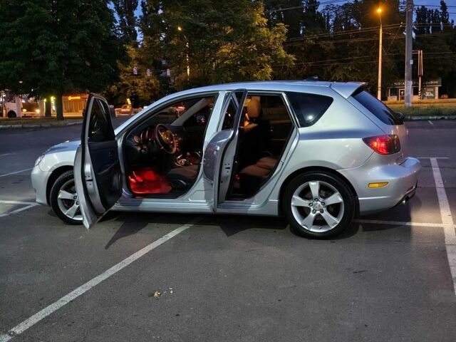 Синий Мазда 3, объемом двигателя 2 л и пробегом 330 тыс. км за 4400 $, фото 4 на Automoto.ua