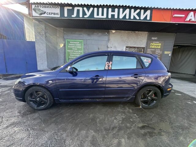 Синій Мазда 3, об'ємом двигуна 2 л та пробігом 272 тис. км за 4400 $, фото 2 на Automoto.ua