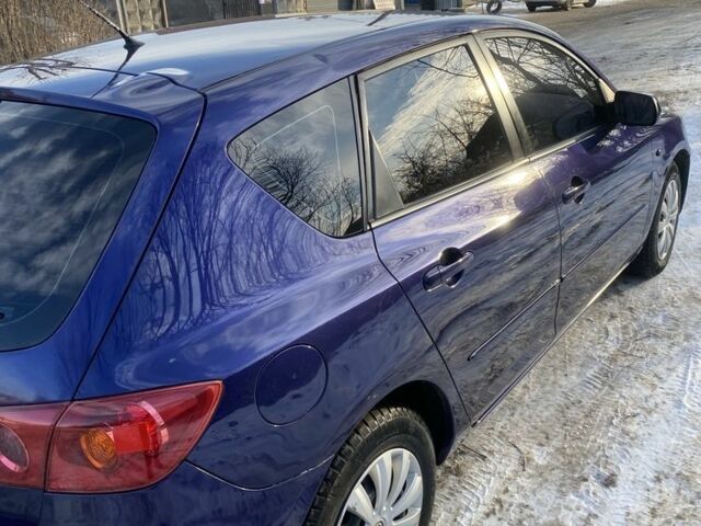 Синій Мазда 3, об'ємом двигуна 1.6 л та пробігом 257 тис. км за 4350 $, фото 4 на Automoto.ua