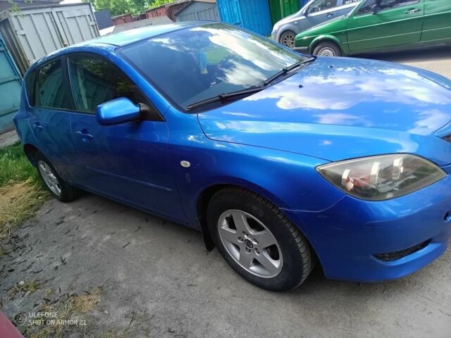Синий Мазда 3, объемом двигателя 1.6 л и пробегом 250 тыс. км за 2800 $, фото 2 на Automoto.ua