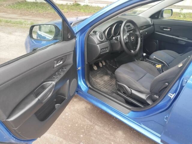 Синий Мазда 3, объемом двигателя 1.6 л и пробегом 280 тыс. км за 3900 $, фото 10 на Automoto.ua