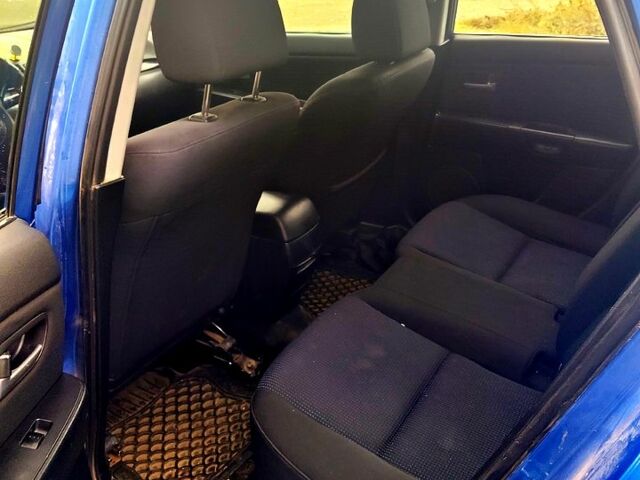 Синій Мазда 3, об'ємом двигуна 1.6 л та пробігом 372 тис. км за 4600 $, фото 5 на Automoto.ua
