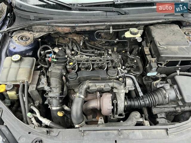 Синій Мазда 3, об'ємом двигуна 1.56 л та пробігом 362 тис. км за 3000 $, фото 23 на Automoto.ua