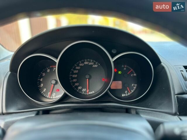 Синій Мазда 3, об'ємом двигуна 1.6 л та пробігом 240 тис. км за 2600 $, фото 6 на Automoto.ua